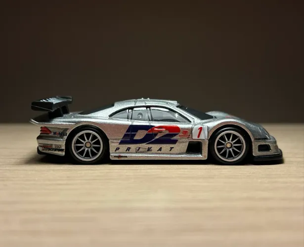 Hot Wheels Boulevard - Mercedes Benz CLK GTR