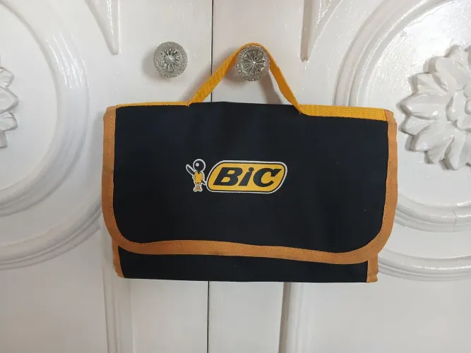 Estojo Bic com várias abas estojo de desenhista