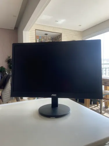 Monitor 20 polegadas VGA