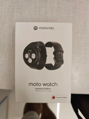 Moto Watch Especial Edition by Polar
