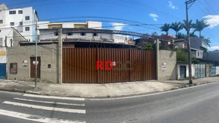 Galpão para alugar, 400 m² por R$ 8.000,00/mês - Vila Suissa - Mogi das Cruzes/SP