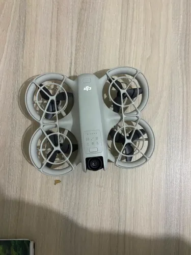 Vendo drone DJI NEO 4K