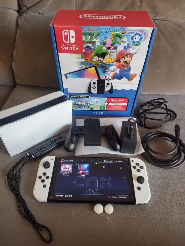 Nintendo Switch OLED Completo 20 JOGOS IMPECÁVEL DESBLOQUEADO SD 128GB