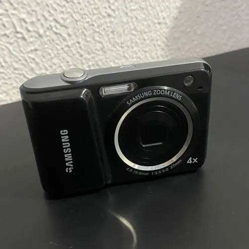 Máquina fotográfica samsung ES25