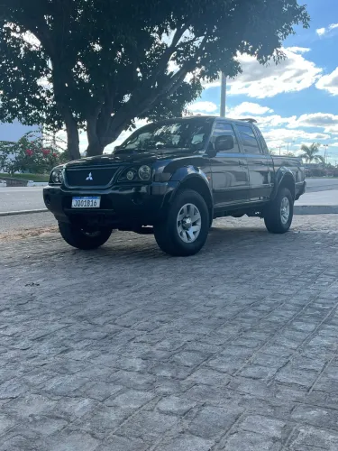 Mitsubishi L200 Sport HPE 2.5 4X4 CD DTI Dies. Mec. 2004
