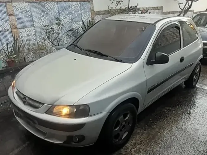 Chevrolet Celta 1.0/super/n.piq.1.0 MPFI VHC 8V 3P 2004
