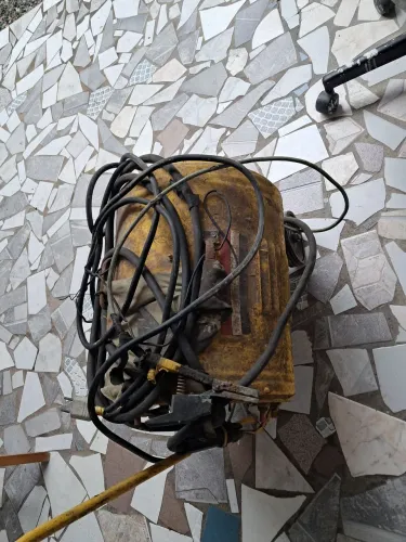 Vendo máquina de solda