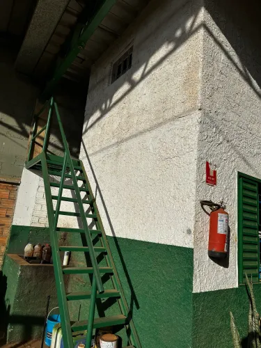 Vende-se galpão oficina em ótima localização