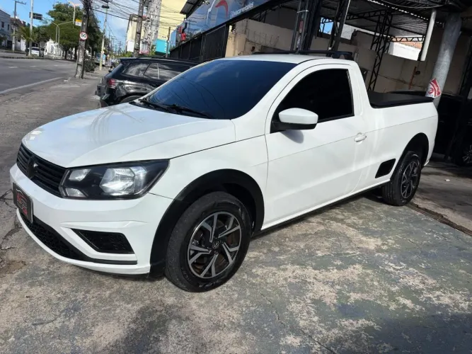Volkswagen Saveiro Robust 1.6 Total Flex 16V 2023