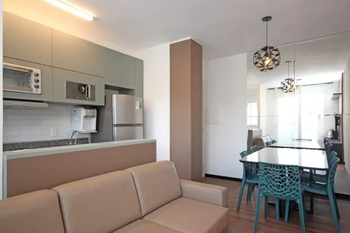 APARTAMENTO MOBILIADO COM 3 QUARTOS PARA LOCAÇÃO NO BAIRRO ESTORIL