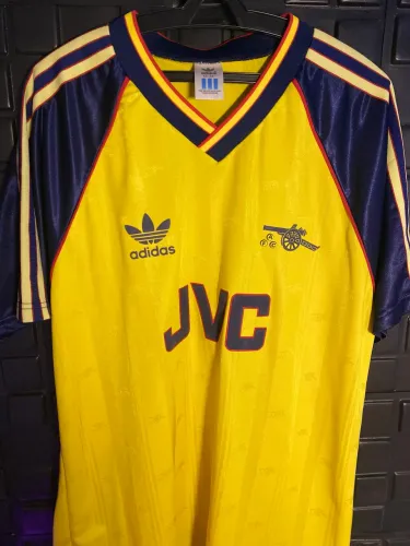 Camiseta de time Arsenal 1988