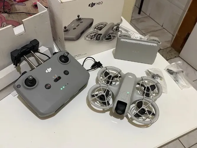 DRONE DJI NEO FLY MORE COMBO