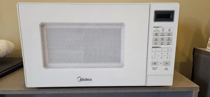 micro ondas 10 litros (médica área útil)