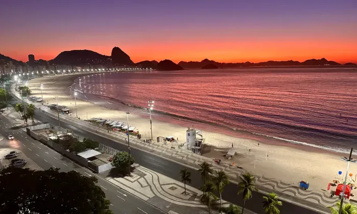 Apartamento para aluguel tem 300 metros quadrados com 4 quartos