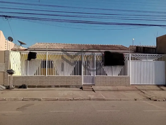 Casa à venda, AVENIDA BRASIL CPA II, Cuiabá, MT