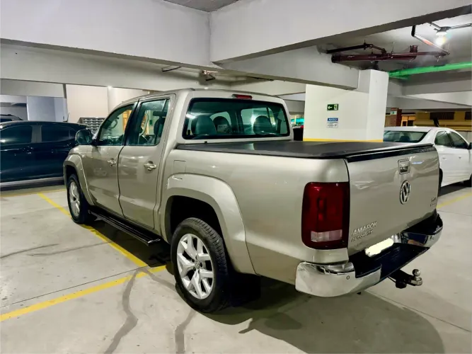 Volkswagen Amarok Trendline CD 2.0 TDI 4X4 Dies AUT 2013