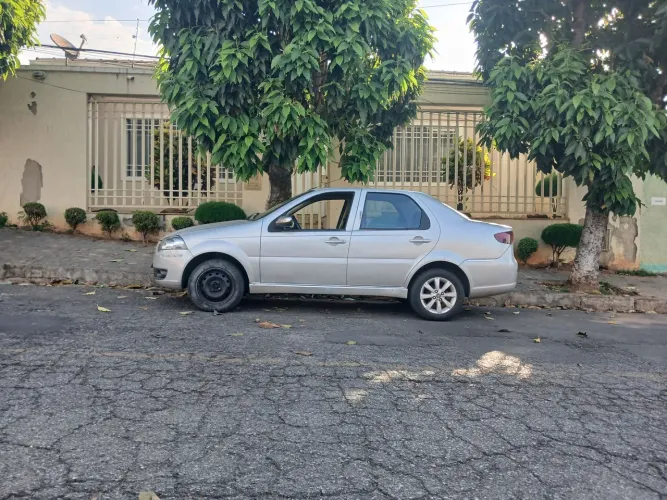 Fiat Siena ELX 1.0 MPI Fire/fire Flex 8V 4P 2008