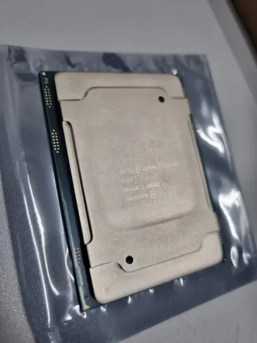 Intel Xeon Silver 4110 | 8 Núcleos | 16 Threads | LGA3647 | Processador para Servidor