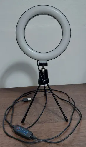 Ring Light Led 6 Polegadas 16cm Com Tripé Mesa 3 Cores USB 10W Ring Light Led 6 Polegadas