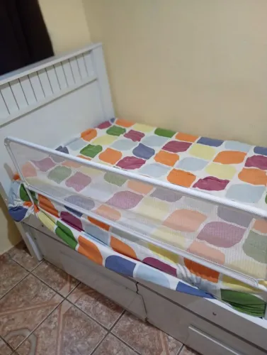 Vendo Grade de proteção de cama