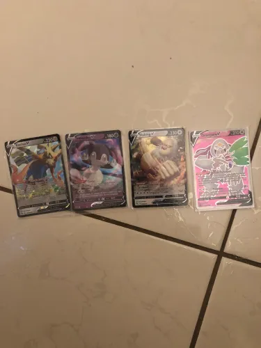 Vendo cartas Pokémon raras e muito preservadas 