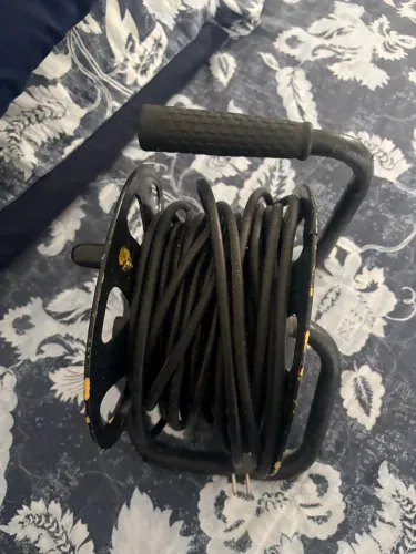 Vendo extensão de carretilha outro em um violão no mesmo valor