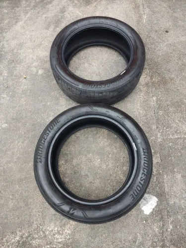 Pneu Bridgestone 225/50 R18