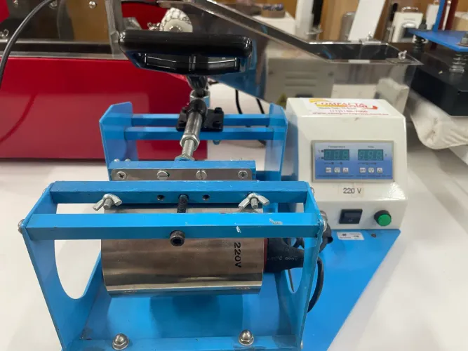 Prensa Térmica Para canecas Compacta