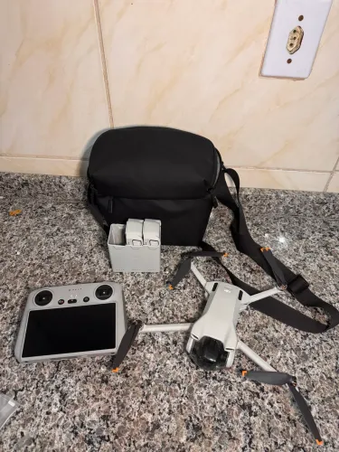 Drone mini 3 combo com pouco uso