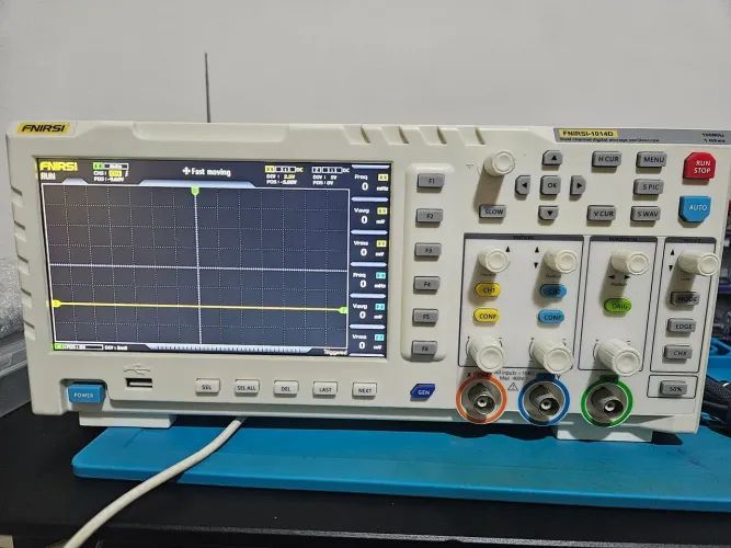 Osciloscópio Digital FNIRSI 1014D para Bancada Eletrônica
