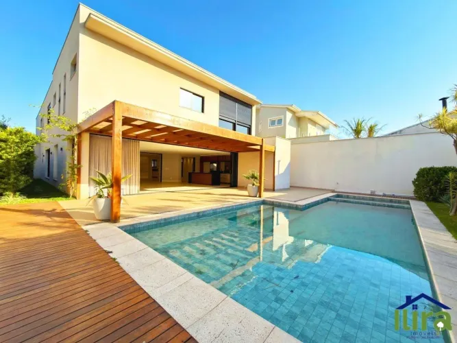 Casa de Condominio Nova Para Locacao e Venda de 550m², 4 Suites, 6 Vagas, Residencial 0, A