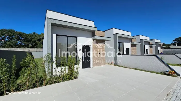 Casa à venda em condomínio village - Chácaras Maringa em Atibaia - 197m²