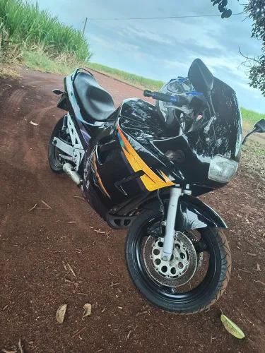 Não bate motor não fuma, parte elétrica ok só pegar e ser feliz raridade 