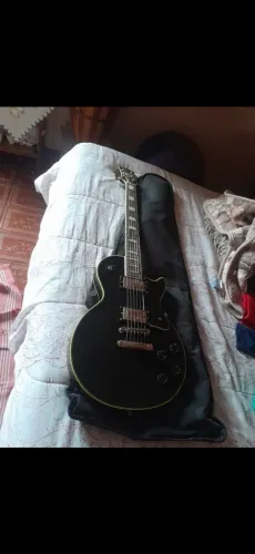 Guitarra Epiphone Les Paul Custom Ebony com bag