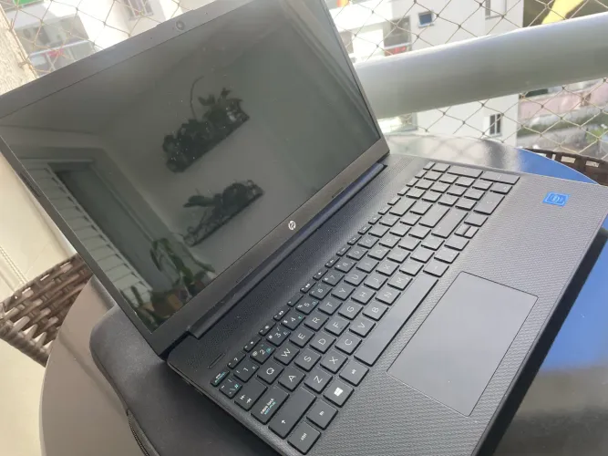 Notebook HP 15-dy0009ca - Peças/Usado (SSD com defeito)
