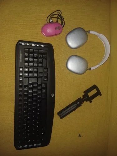 Kit Informática Completo! Fone e Mouse Funcionando + Teclado Sem Fio