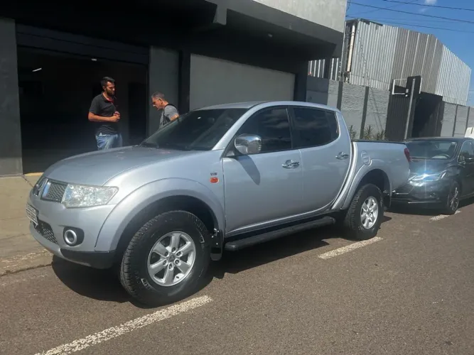 Mitsubishi L200 Triton HPE 3.2 CD TB Int.diesel MEC 2012