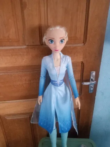 Boneca Elza do filme Frozen 