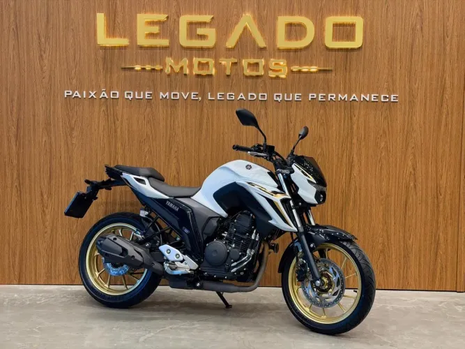 YAMAHA FAZER 250