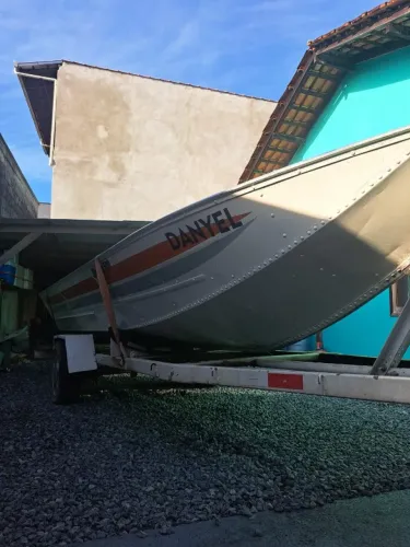Bateira Danyel 5,20m + Motor Hidea 25HP 2023 + Carreta Documentada