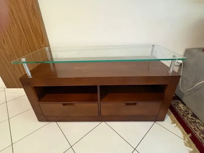 Rack para TV em Madeira Maciça com Tampo de Vidro 2 Gavetas