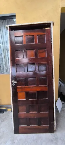 Porta maciça 