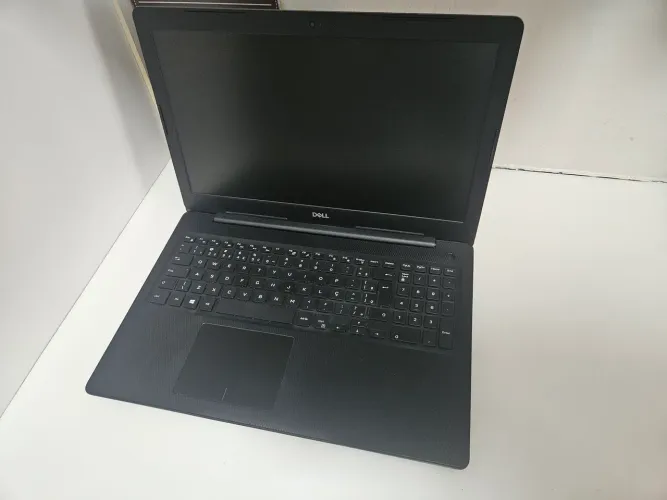 Notebook DELL Inspiron 3854