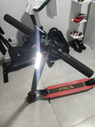 Patinete elétrico Atrio