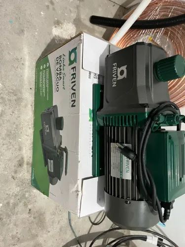 Bomba de vácuo para refrigeração