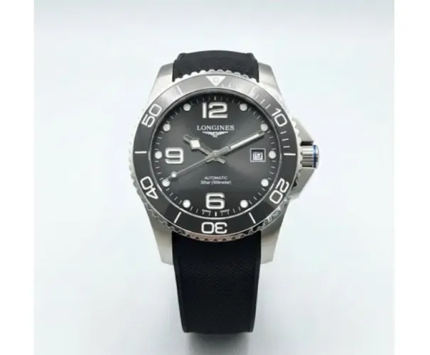 Relógio Longines HydroConquest Premium Grafite 42mm Safira Automático - Prem AAA+