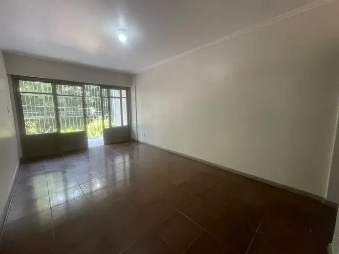 Alugo 3/4 (1 suíte) na região da Graça