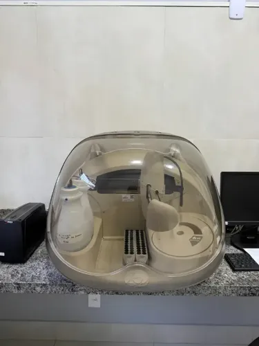 A15 - Analisador Bioquímico - 150 Testes / Hora (Usado)