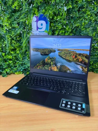 Notebook Gamer Lenovo Ideapad Gaming 3i i5-11300H 16GB DDR4 512GB SSD GTX 1650 4GB