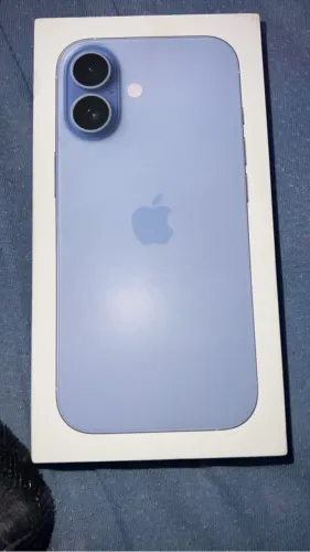 iPhone 17